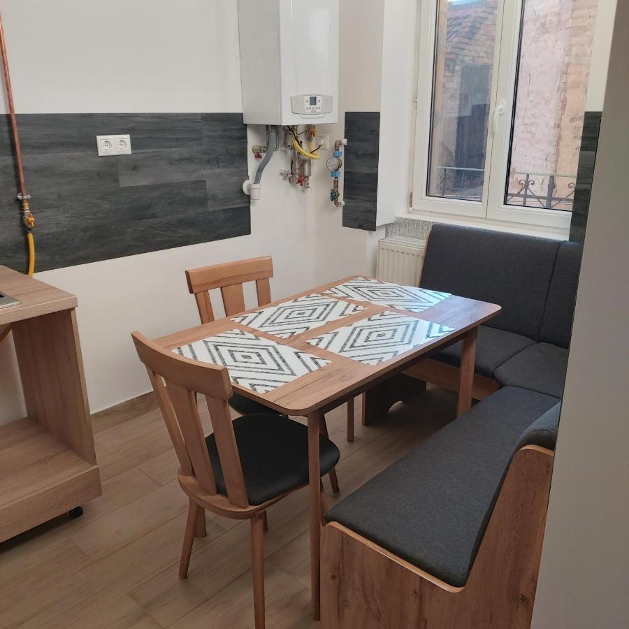 Arkad Center Apartman سيغيد المظهر الخارجي الصورة